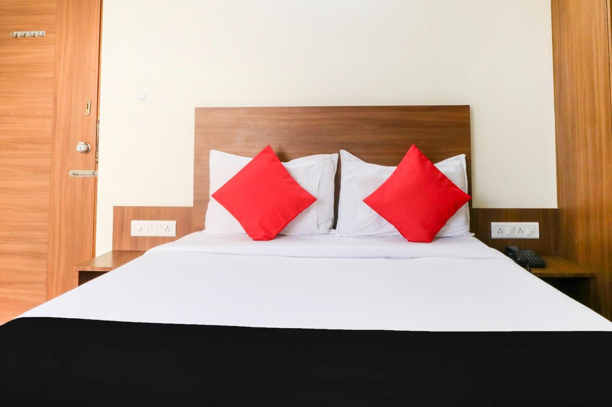 Hotel O Champion Comfort Near Hosahalli Metro Station Bangalore Exterior photo