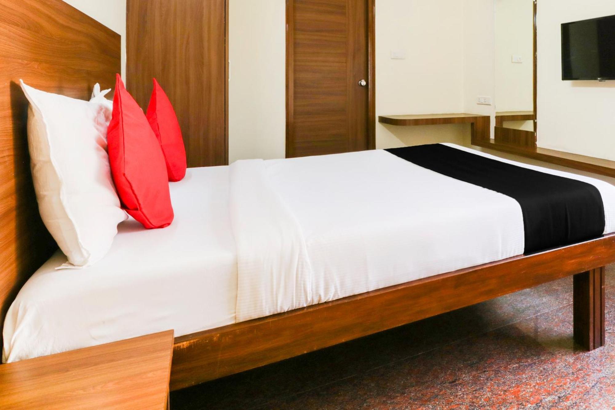 Hotel O Champion Comfort Near Hosahalli Metro Station Bangalore Exterior photo
