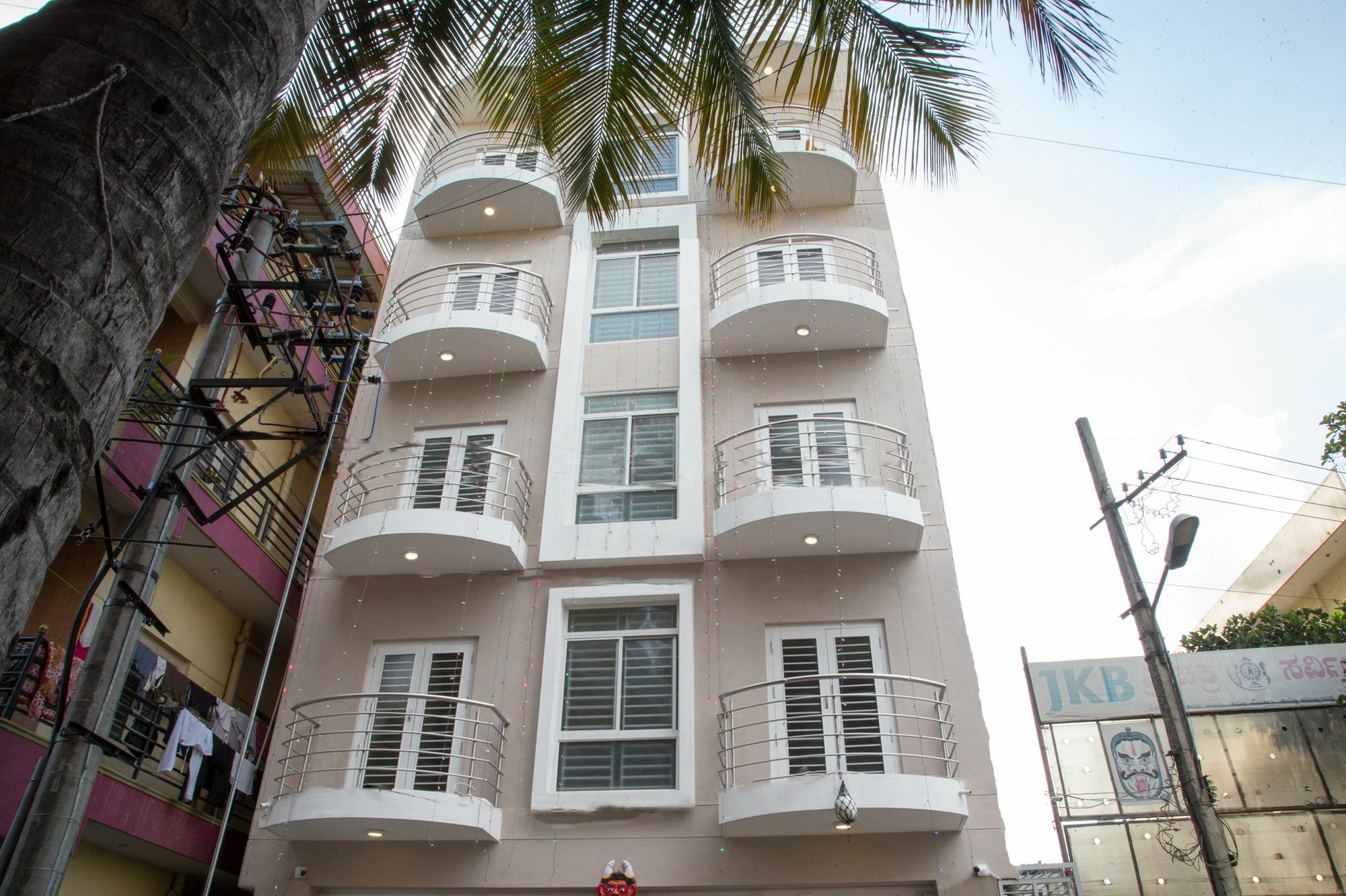 Hotel O Champion Comfort Near Hosahalli Metro Station Bangalore Exterior photo